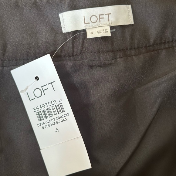 NWT Loft Black Knee Length Skirt With Belt & Pockets Size 4 Work Business - Picture 5 of 8